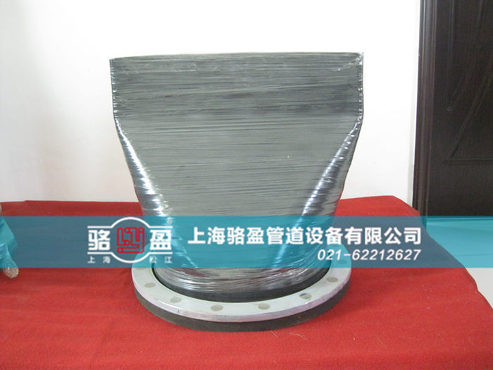 <a href=http://zhonggutong.com/ target=_blank class=infotextkey><a href=http://zhonggutong.com target=_blank class=infotextkey>法蘭式鴨嘴閥</a></a>特點(diǎn)